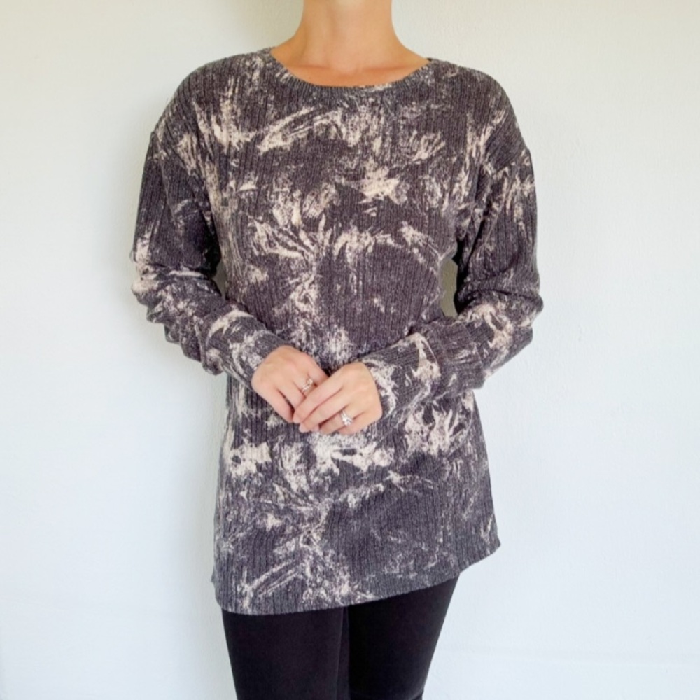LuLaRoe gray tan tie dye camo print ribbed knit long sleeve tunic tee small